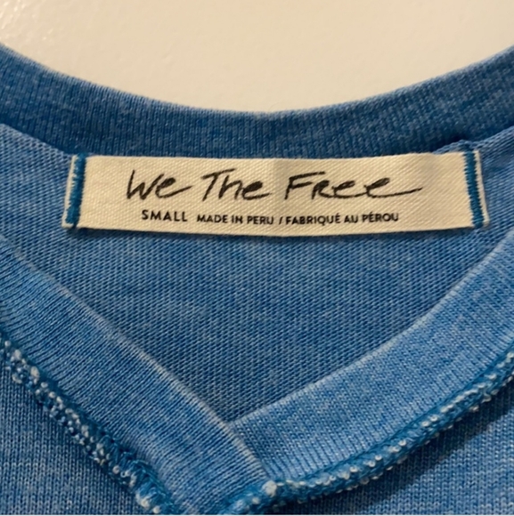EUC Women's Cute Inverted Free People Blue Top - Picture 2 of 2